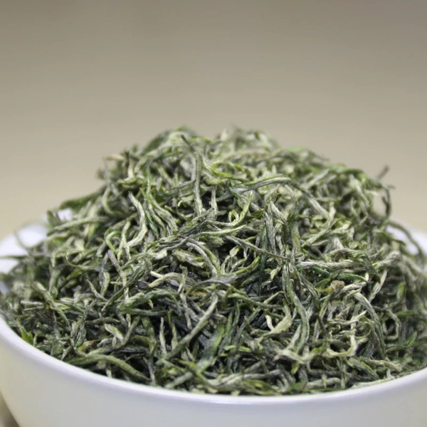 喝绿茶信阳毛尖到底对人身都有哪些好处？
