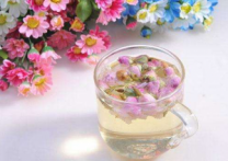  玫瑰花茶的功效与作用详解 