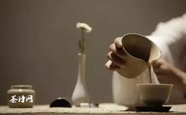 老年人如何喝茶才能养护健康(5)：品茶品生活，自在似神仙