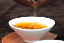  红茶属于什么性质茶 红茶的性质是什么 经常饮用会伤害胃吗