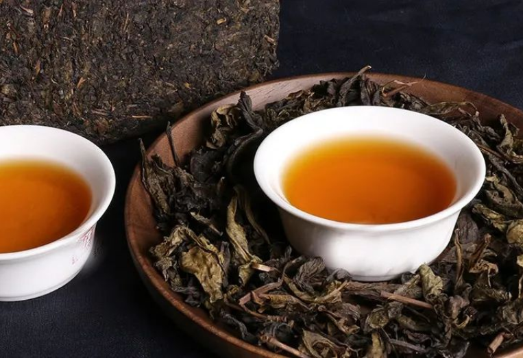  黑茶的副作用和禁忌有哪些 喝黑茶对身体有坏处吗