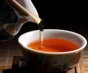 如何泡好普洱茶 吃中药的时候可以喝红茶吗 喝红茶的禁忌