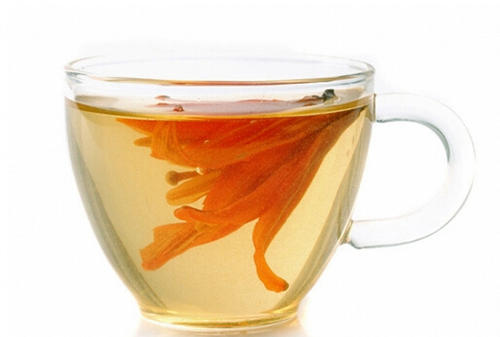  百合茶的功效与作用 百合花茶的作用与功效是什么