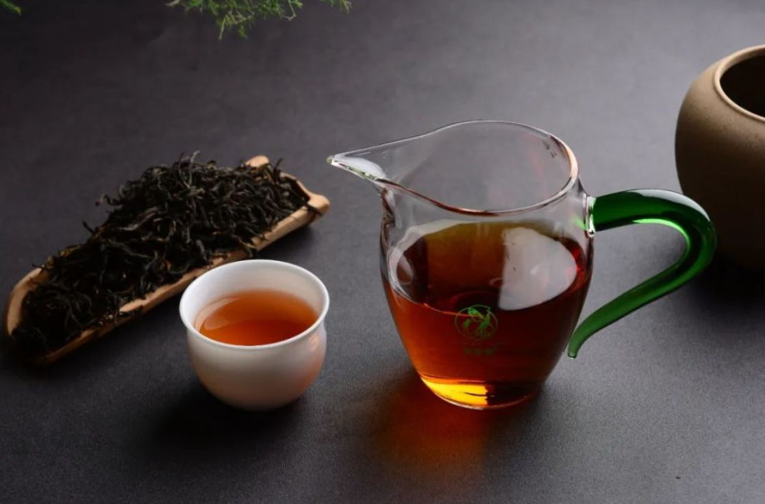  红茶的功效对女性的好处 女人喝红茶的功效作用介绍