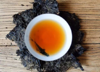  黑茶的功效与作用及禁忌有哪些 黑茶的益处及副作用