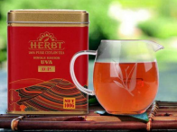  红茶有什么功效和作用 哪些人适合喝红茶 长期饮用的益处