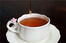 <b> 云南滇红茶的功效是什么 喝云南滇红茶的好处和益处介绍</b>