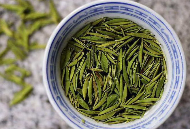  庐山云雾茶的主要成分 庐山云雾茶的功效与作用