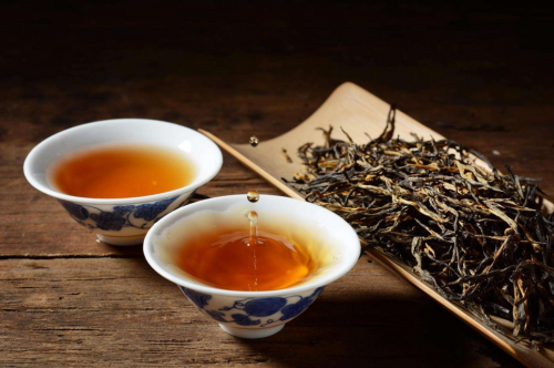  晚上喝红茶有好处吗 红茶有10大益处 但要注意喝红茶的禁忌