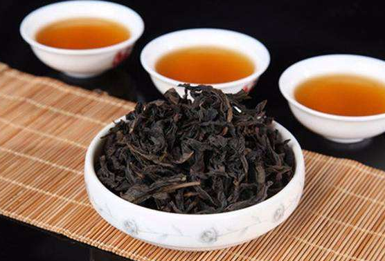  正山小种的功效与作用 正山小种的禁忌 吃药能喝红茶吗