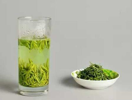  什么人不能喝绿茶 花茶和绿茶一起泡有什么功效 怀孕能喝绿茶吗