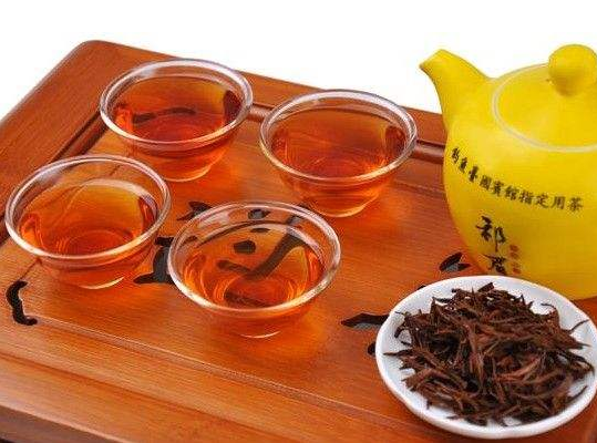  红茶作用和功效 喝红茶能强壮的骨骼 保护牙齿和提高视力吗