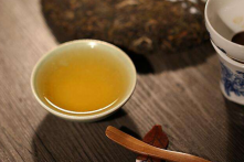  普洱生茶的功效与作用 普洱茶有延年益寿吗怀孕能喝普洱茶吗