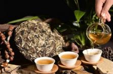  白茶的作用和功效 白茶能降火清热消