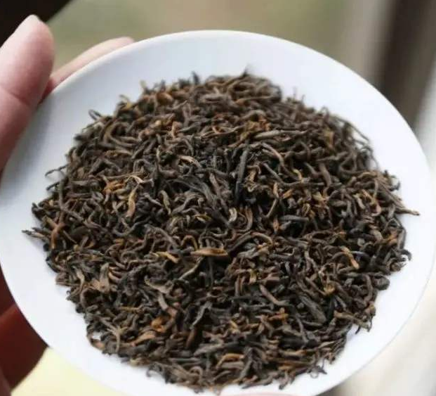 普洱茶的好处 喝普洱茶能减肥吗 痛风患者不能喝普洱茶吗