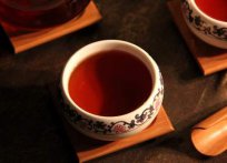  黑茶的作用是什么？长期喝黑茶6大功效与作用