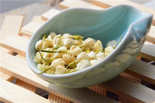  茉莉花茶怎么冲泡 茉莉花茶的泡茶方法