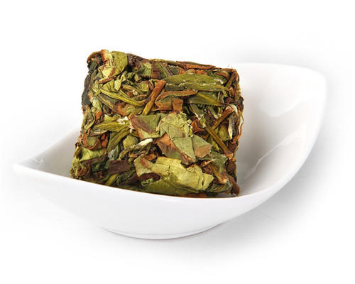  岩茶水仙花多少钱一斤 喝水仙茶有什么好处