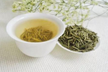  绿茶可以美容养颜吗 坚持喝普洱茶的功效