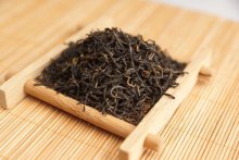  绿茶 红茶和白茶有什么区别 怎样划分这些茶的品种