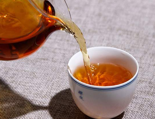  红茶有抗氧化和抗衰老的功效 为什么红茶可以消炎