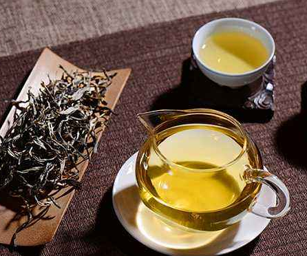  为什么夏季饮用普洱熟茶易上火 普洱茶属于什么茶