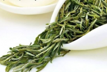  绿茶的营养成分有哪些 绿茶适合什么季节饮用 绿茶维生素的含量