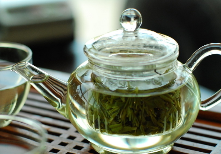  仁化白毛茶不适宜人群与禁忌 月经期喝怀孕期可以喝仁化白毛茶吗