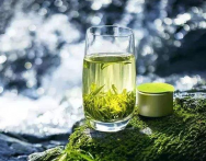  柠檬绿茶的功效与作用 柠檬绿茶能预防癌症和抗衰老