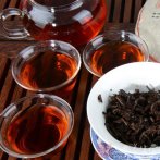  一天中喝普洱茶的最佳时间 喝普洱茶有保健和抗衰老的功效
