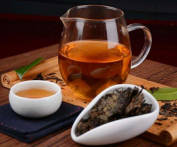  如何购买优质黑茶 黑茶有降低血脂和体重的作用