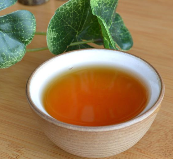  男人喝什么茶最好 男性喝绿茶红茶乌龙茶的好处