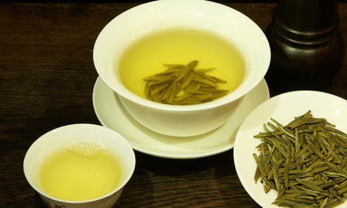  黄芽茶如何冲泡 黄芽茶正确的冲泡方法