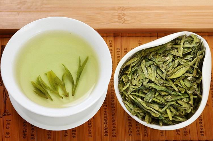  绿茶是龙井茶吗 怀孕的人可以喝龙井茶吗 龙井茶的冲泡方法