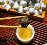 <b> 特级普洱茶是因为原料的质量特别好吗 什么样的普洱是特级普洱茶</b>