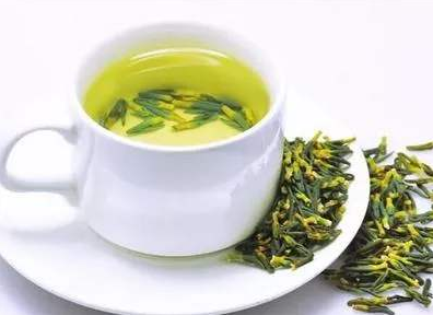  莲子茶的功效与作用 莲子茶有补肾壮阳的功效是真的吗