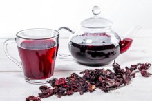  黑枸杞菊花茶的功效与作用及禁忌有多少种？喝菊花茶的禁忌与好处