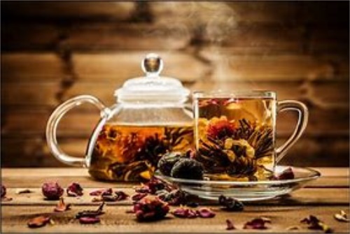  喝茶叶的好处和坏处分别是什么？每天喝茶叶益